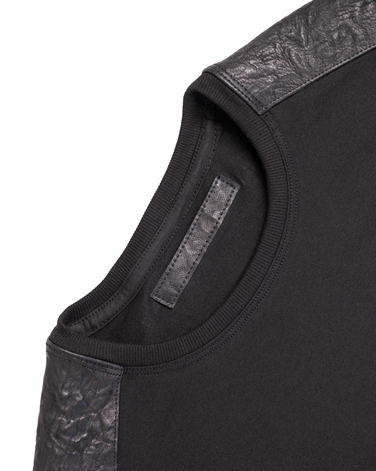 Ktwo Studios Black Short-Sleeve Shirt neckline and construction detail