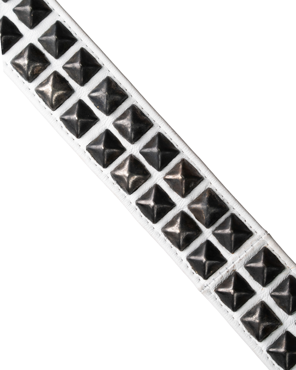 Ktwo white prism studded belt close shot